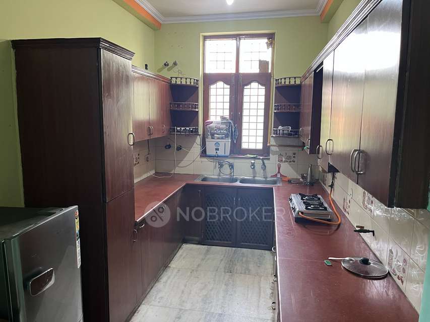 PG for Girls in Sector 47