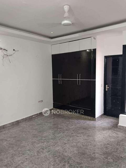 4 BHK Villa In Kensington Park -2 For Sale  In Sector 128