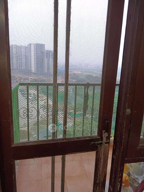 2 BHK Flat In Himalaya Tanishq, Raj Nagar Extension For Sale  In Raj Nagar Extension