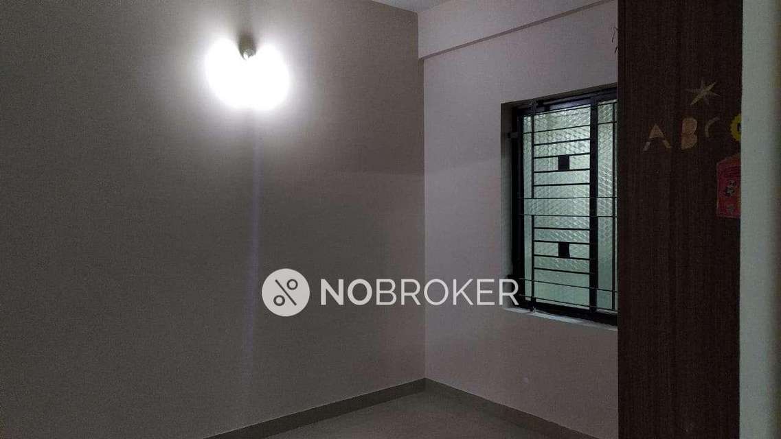 2 BHK Flat In Sowparnika Chandrakantha Phase I, Volagerekallahalli For Sale  In Volagerekallahalli