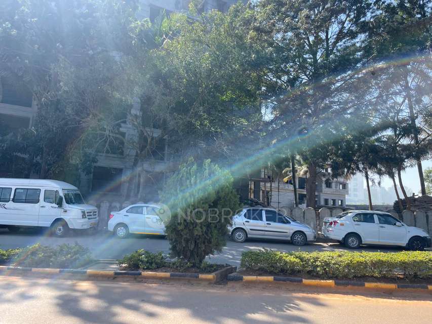 Plot For Sale  In Downtown Park In Prestige Tech Cloud