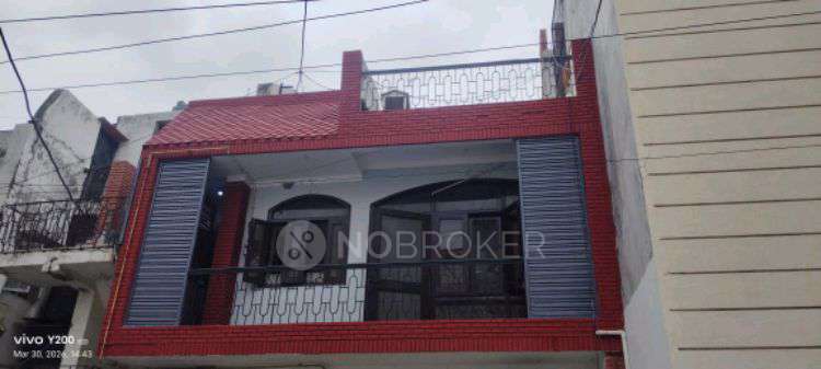 2 BHK House for Rent  In Sector 26