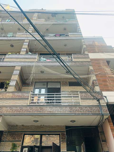 1 BHK Flat For Sale  In Wazirabad