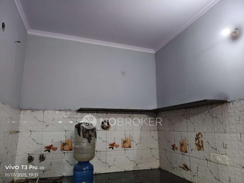 1 BHK Flat For Sale  In Wazirabad