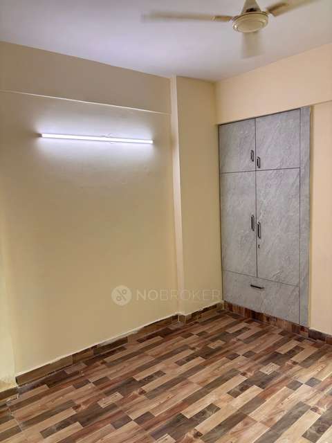 2 BHK Flat In Migsun Roof for Rent  In Raj Nagar Extension