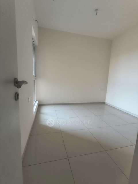 2 BHK Flat In Godrej Green Vistas for Rent  In Mahalunge