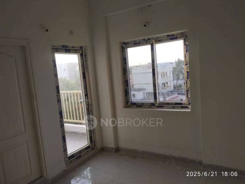 2 BHK Flat In Sree Laxmi Gardenia, Patancheruvu For Sale  In Patancheruvu