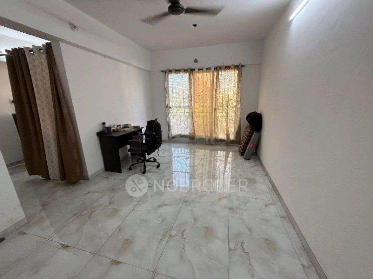 Single Room for Female In 1 BHK  In Mukta Apratment In Thane West