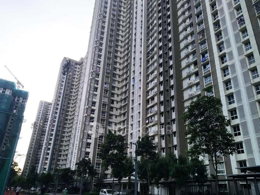 1 BHK Flat In Lodha Amara Thane for Rent  In Thane