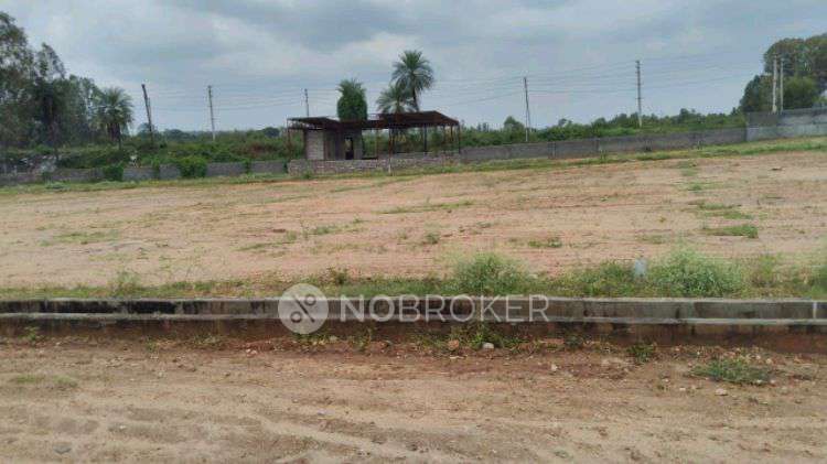 Plot For Sale  In Indranee  Lake View In Hejjala