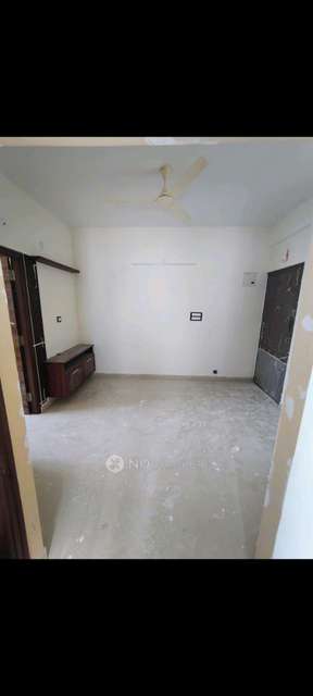 1 BHK Flat In 69 for Rent  In Anupam Villa ( Fixed Rent And Deposit ) 