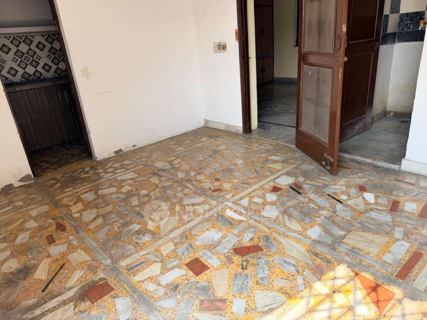 2 BHK House for Rent  In Patel Nagar