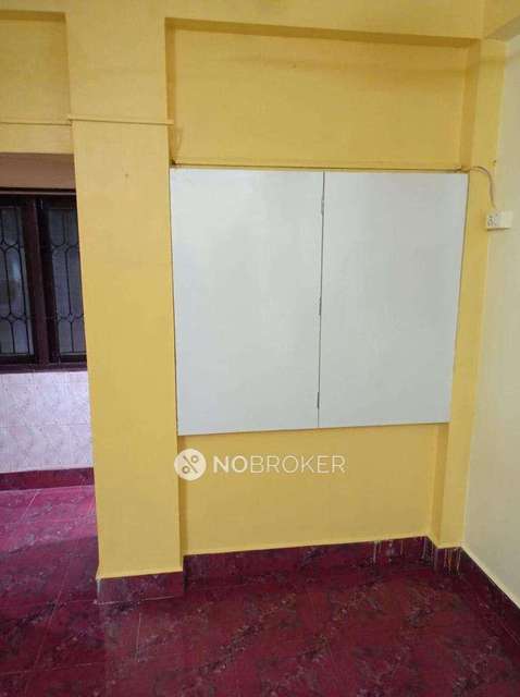 2 BHK Flat In Madhuram Apartments For Sale  In Kodambakkam