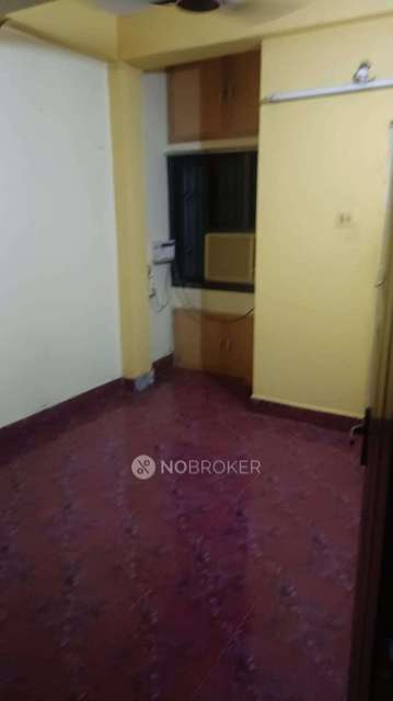 2 BHK Flat In Madhuram Apartments For Sale  In Kodambakkam