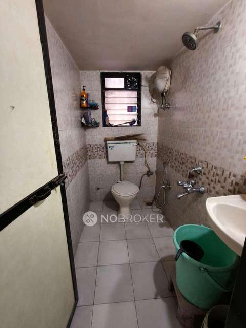 2 BHK Flat In Hiren Chsl for Rent  In Ashwin Co-operative Housing Society, Gokhale Rd, Kandivali, Veena Sitar, Dahanukar Wadi, Kandivali West, Mumbai, Maharashtra 400067, India