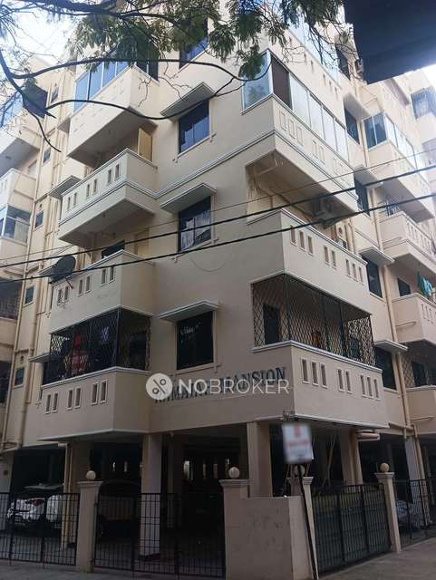 Shared Room for Male In 2 BHK  In Ramai Mansion In Sector 12