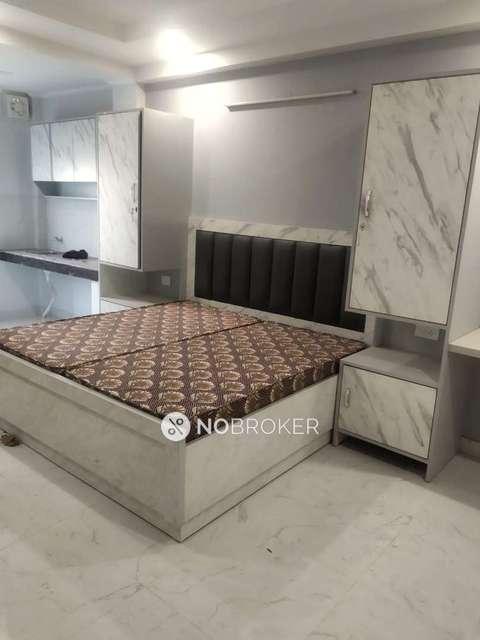 PG for Boys in Sector 24