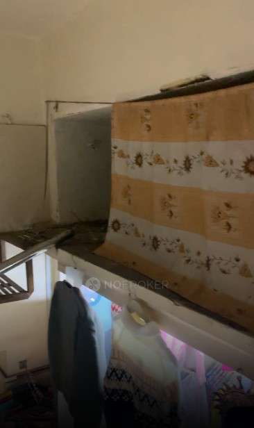 Shop in Kamla Nagar, Delhi for sale 