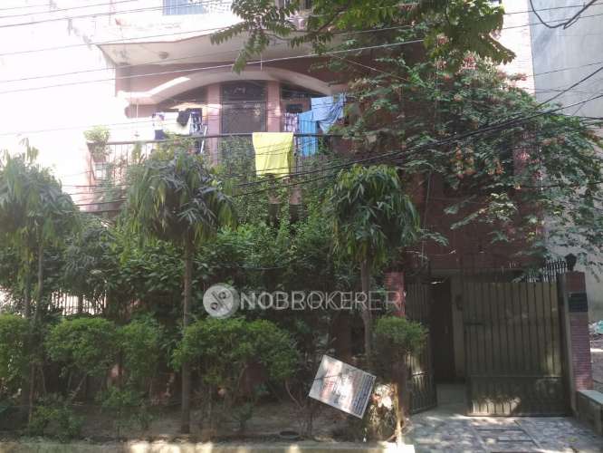 4+ BHK Flat In Som Villa  For Sale  In Sector 24