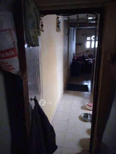 1 BHK Flat In Jadhavrana Chawl For Sale  In Malad East