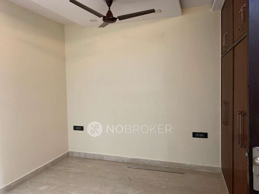 2 BHK House for Rent  In Madan Park