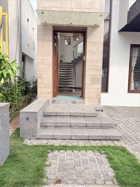3 BHK House for Rent In Vaarivana
