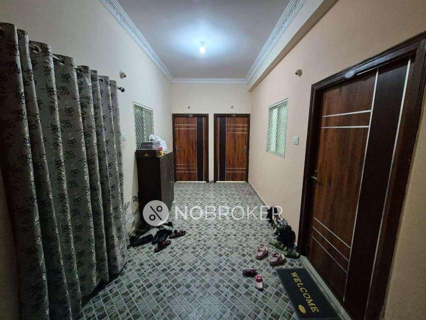 2 BHK Flat In Iconic Residence Pension For Sale  In Langar Houz