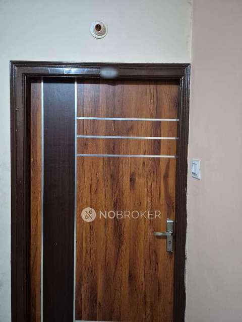 2 BHK Flat In Iconic Residence Pension For Sale  In Langar Houz