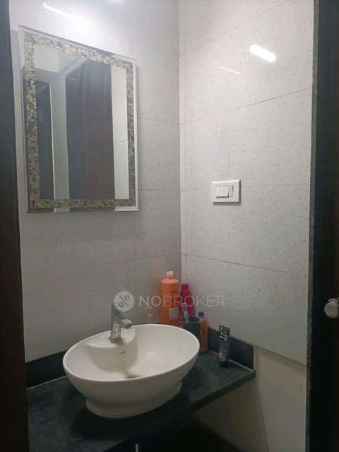 Single Room for Female In 2 BHK  In Bhalchandra Upwan In Bhalchandra Upvan, Nb Bhondve Group