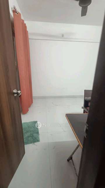 Shared Room for Female In 2 BHK  In Panama Park Porwal Road,lohegaon In Panama Park Co-operative Housing Society Ltd