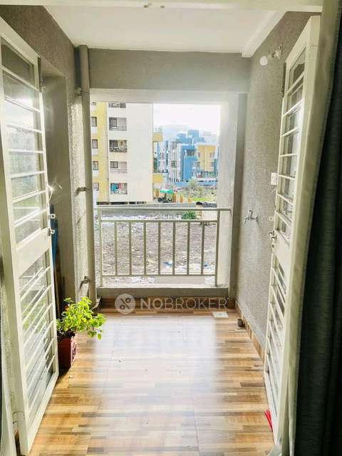 Shared Room for Female In 2 BHK  In Panama Park Porwal Road,lohegaon In Panama Park Co-operative Housing Society Ltd