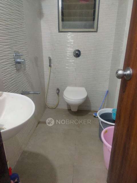 Shared Room for Female In 2 BHK  In Panama Park Porwal Road,lohegaon In Panama Park Co-operative Housing Society Ltd