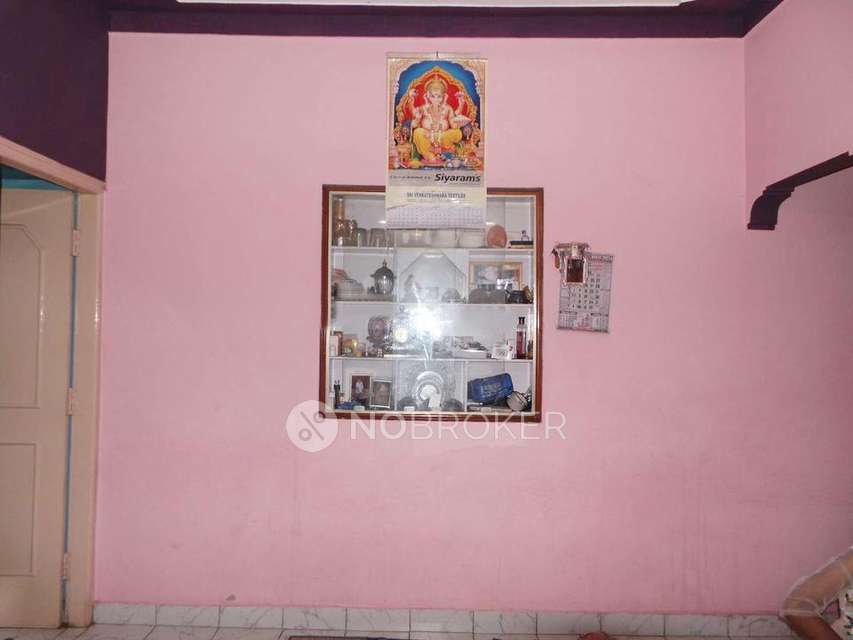 2 BHK Flat for Lease  In Hebbal