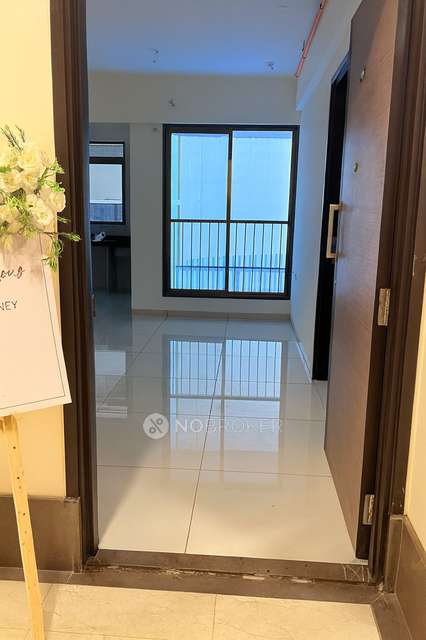 2 BHK Flat In Chandak 34 Park Estate, Goregaon West For Sale  In Goregaon West