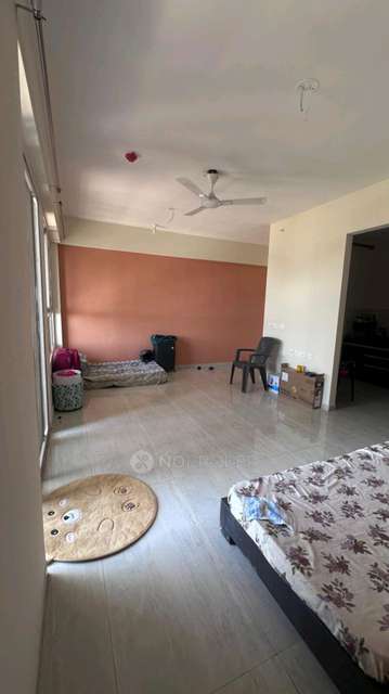 Single Room for Female In 2 BHK  In Highmont Socitey In Hinjawadi
