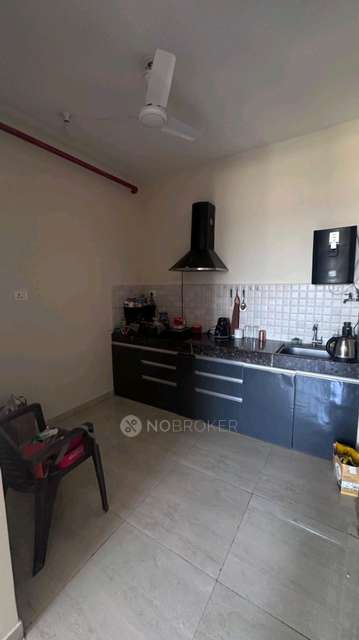 Single Room for Female In 2 BHK  In Highmont Socitey In Hinjawadi