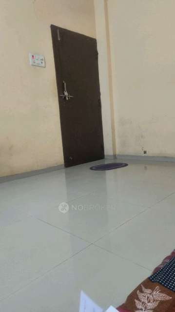 Shared Room for Female In 1 BHK  In Gurdwara Road Akurdi Railway Station Pune In Jqw8+975, Bharatmata Housing Society, Gurudwara Colony, Nigdi, Pimpri-chinchwad, Maharashtra 411033, India