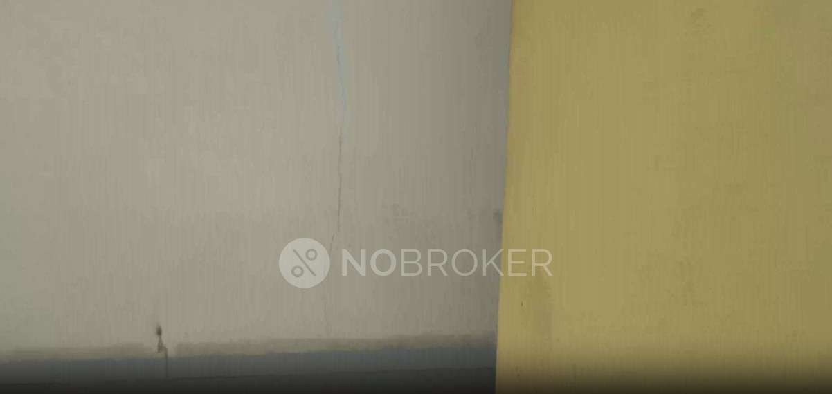 Shared Room for Female In 1 BHK  In Gurdwara Road Akurdi Railway Station Pune In Jqw8+975, Bharatmata Housing Society, Gurudwara Colony, Nigdi, Pimpri-chinchwad, Maharashtra 411033, India