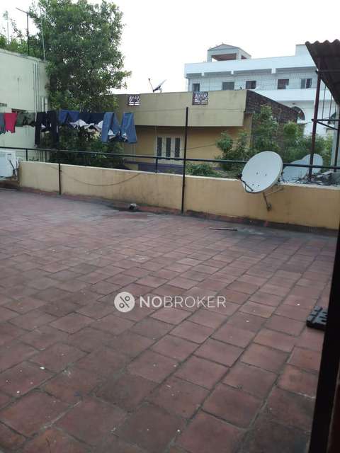 2 BHK Flat In Gnanaprakasam Apartments For Sale  In Choolaimedu