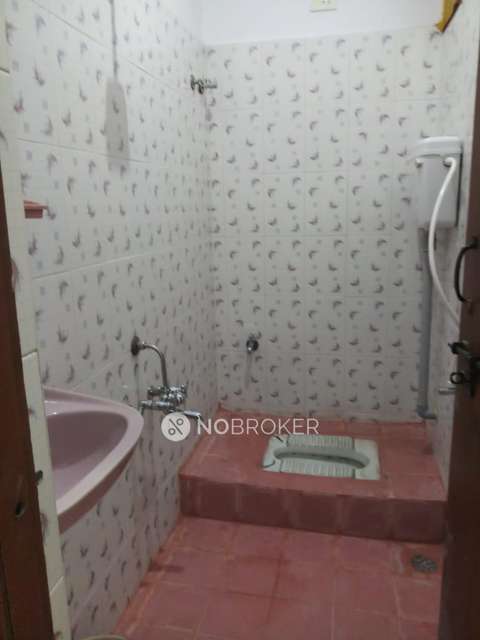 2 BHK Flat In Gnanaprakasam Apartments For Sale  In Choolaimedu