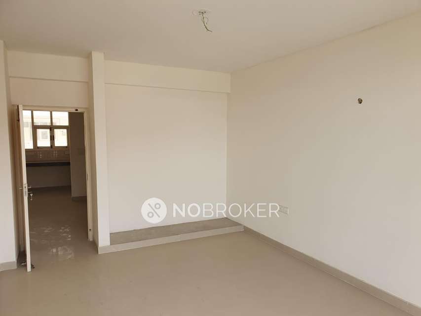 4+ BHK Flat In Club Pomchs For Sale  In Sector 49