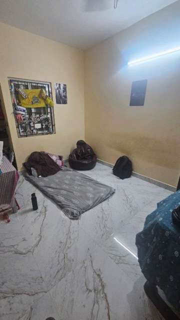 Single Room for Male In 1 BHK  In Arumbakkam