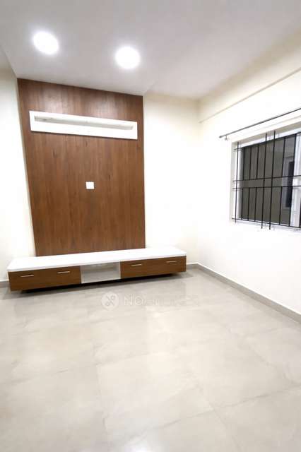 2 BHK Flat In Srinivasam Apartment for Rent  In Srinivasam