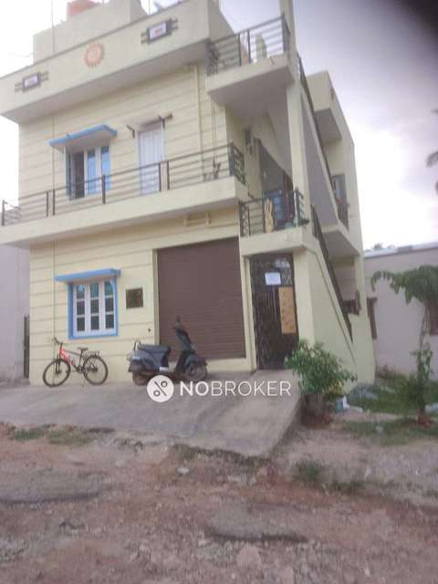 Godown/Warehouse in Kadabagere Cross, Bangalore for sale 