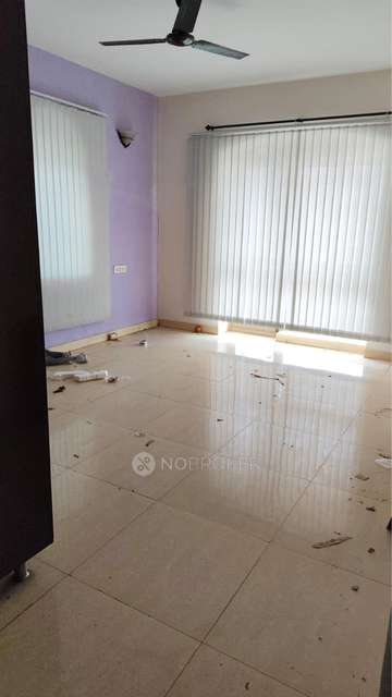 Single Room for Male In 3 BHK  In Hm Tambourine In J. P. Nagar