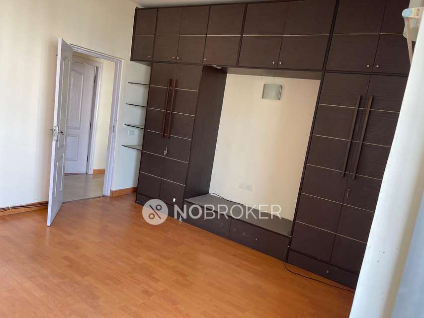 3 BHK Flat In Central Park 2 For Sale  In Sector 48