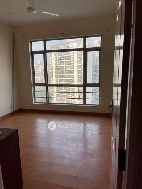 3 BHK Flat In Central Park 2 For Sale  In Sector 48