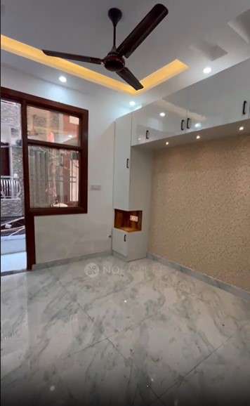 2 BHK Flat In Dwarka Mor Apartment For Sale  In Dwarka Mor
