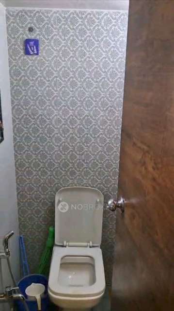 1 BHK Flat In Vinay Apartment For Sale  In 6vq8+8v9, Kajupada, Borivali East, Mumbai, Maharashtra 400066, India