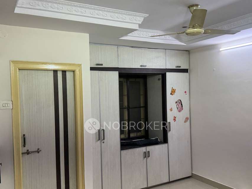 2 BHK Flat In Lakshmi Towers Moosapet For Sale  In Moosapet